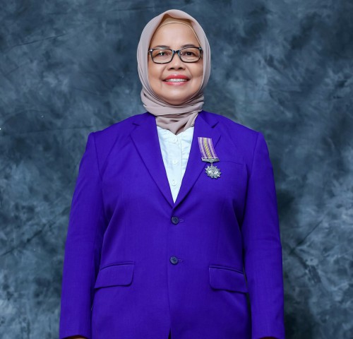 Fauzia Diah Emawati, drg., Sp.KG